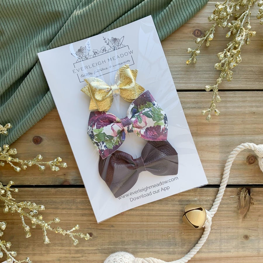 Load image into Gallery viewer, Merlot Floral Bow Set - RTS
